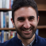 Arash Davari Headshot